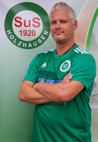 Henning_Kirchner.jpeg